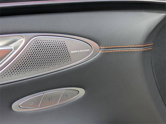 new 2026 Genesis GV70 car