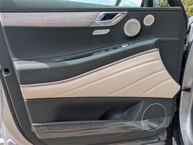 new 2025 Genesis GV80 car