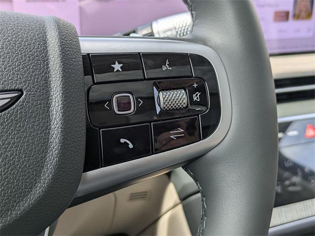 new 2025 Genesis GV80 car