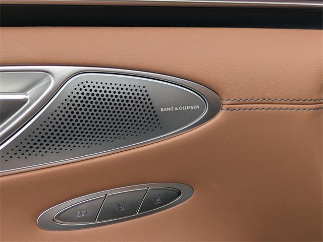 new 2026 Genesis GV70 car