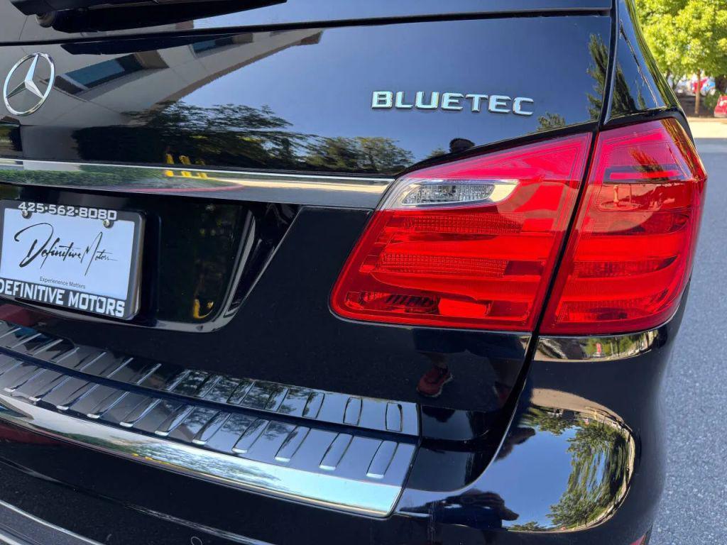 used 2016 Mercedes-Benz GL-Class car, priced at $24,880