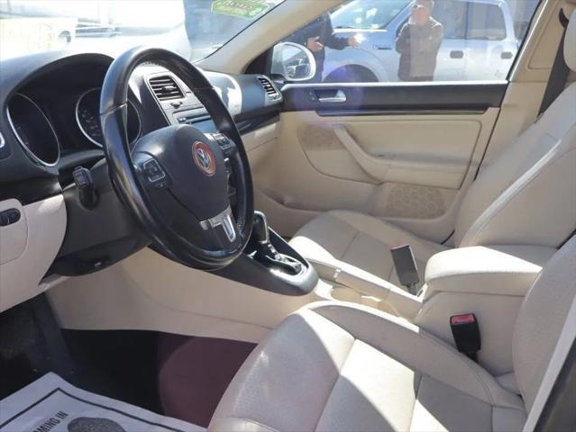 used 2012 Volkswagen Jetta SportWagen car, priced at $8,995