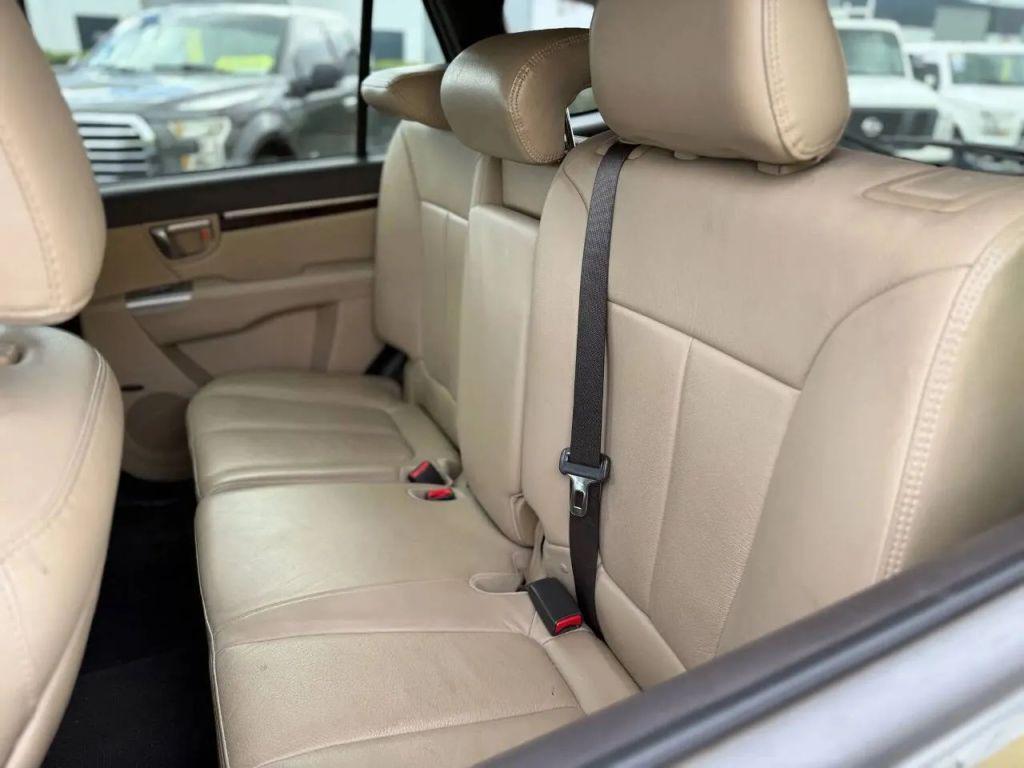 used 2012 Hyundai Santa Fe car, priced at $7,995