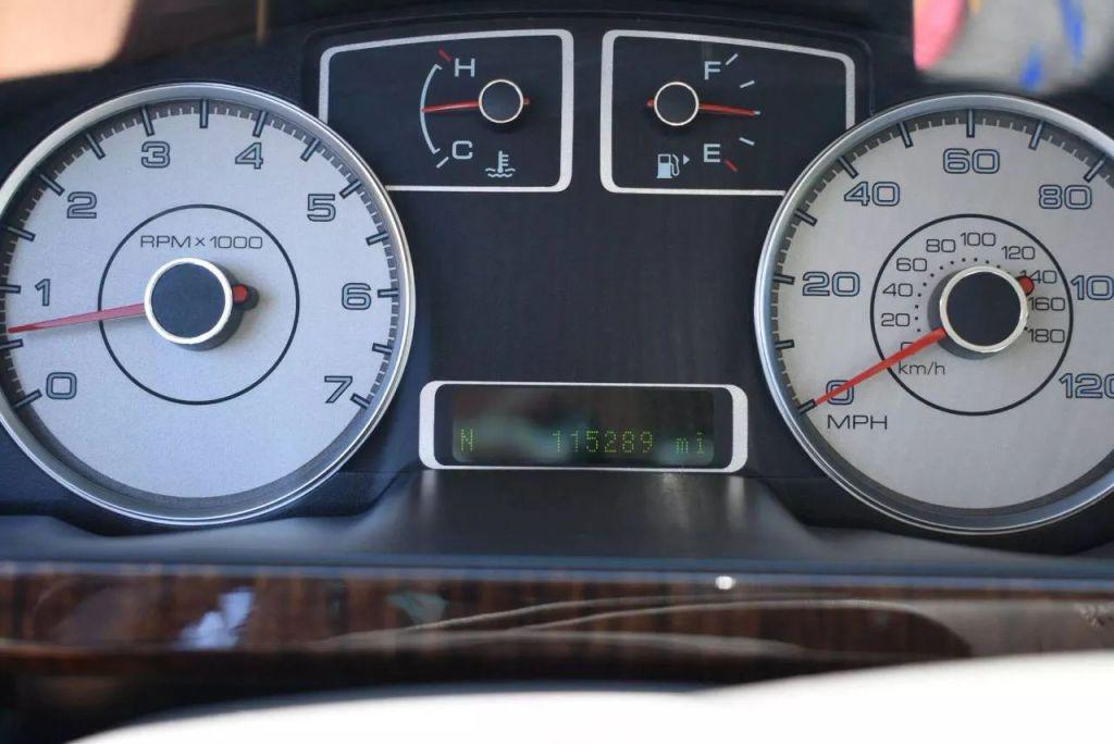 used 2009 Ford Taurus car, priced at $7,995