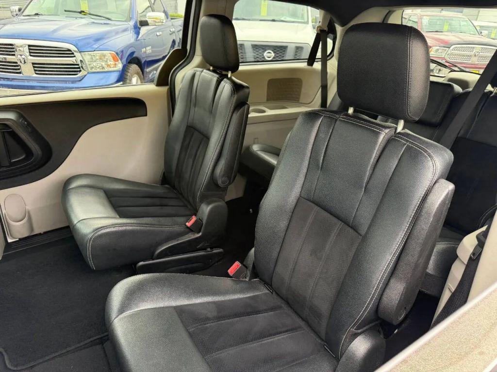 used 2018 Dodge Grand Caravan car, priced at $9,495