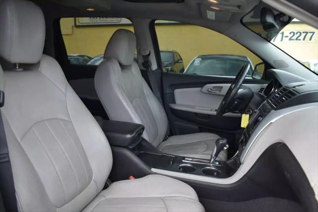 used 2012 Chevrolet Traverse car, priced at $9,495