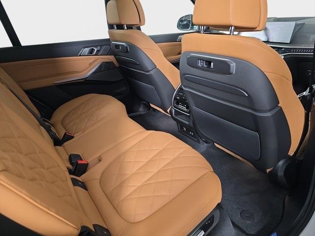 new 2026 BMW X7 car, priced at $93,430