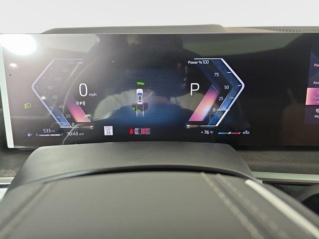 new 2026 BMW X7 car, priced at $93,430