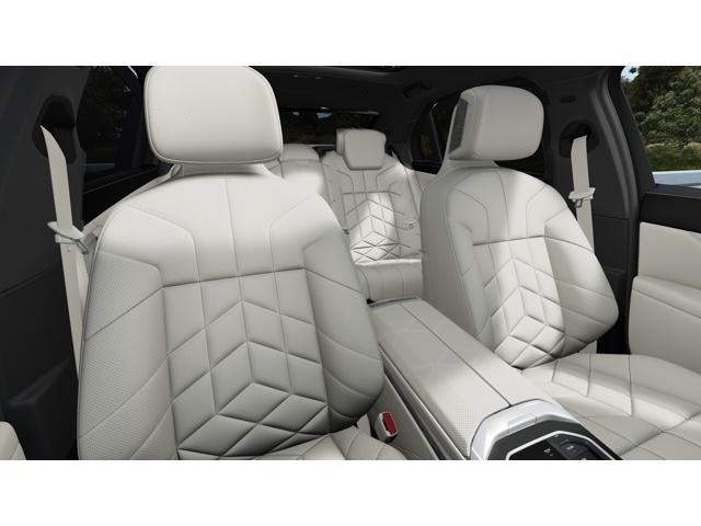 new 2025 BMW 750e car, priced at $118,675