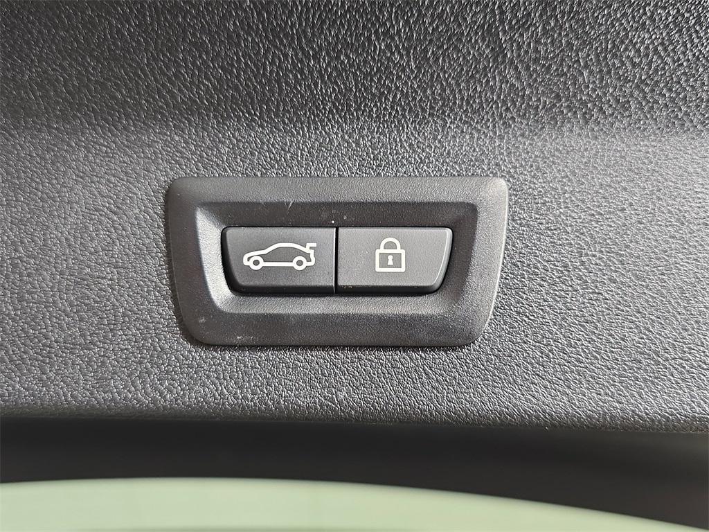 used 2023 BMW X3 car, priced at $30,899