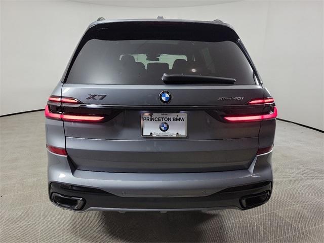 new 2025 BMW X7 car, priced at $93,770