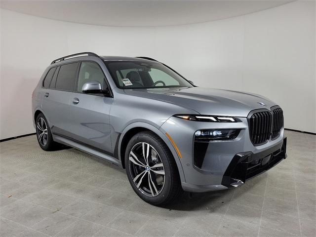 new 2025 BMW X7 car, priced at $93,770