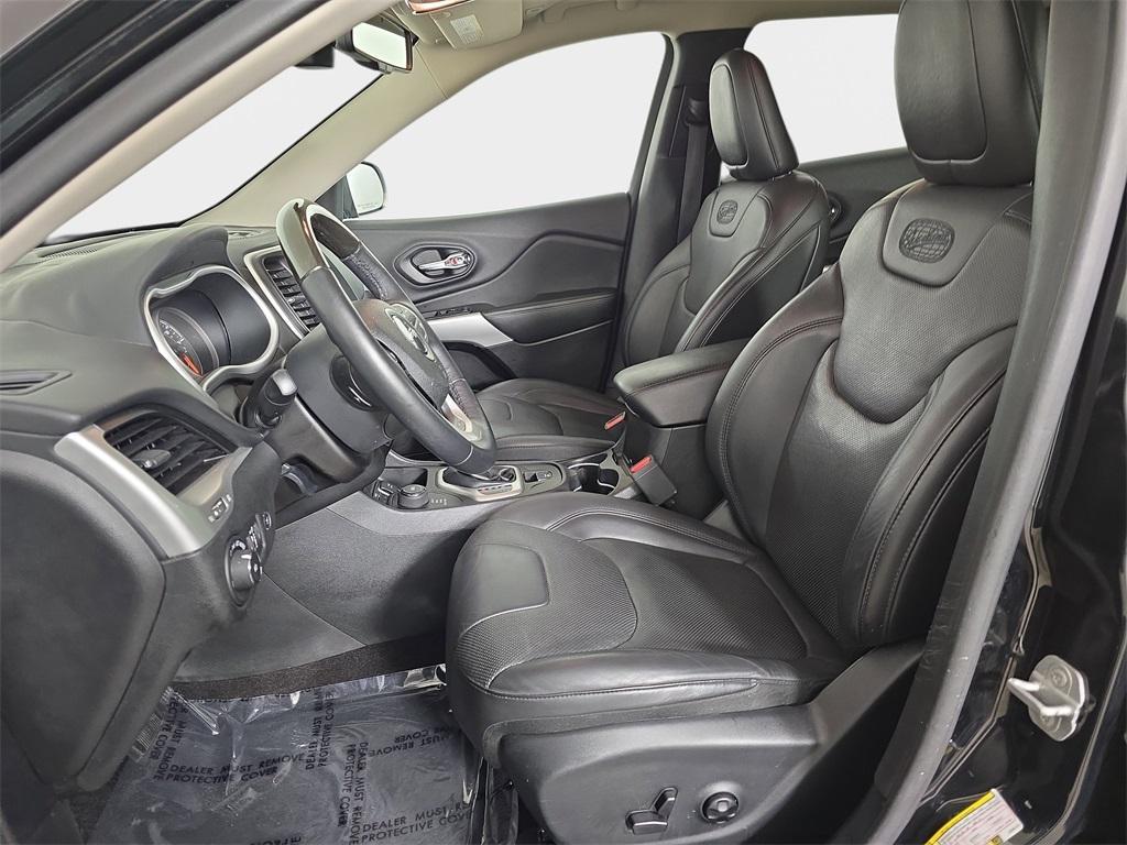 used 2018 Jeep Cherokee car, priced at $10,730