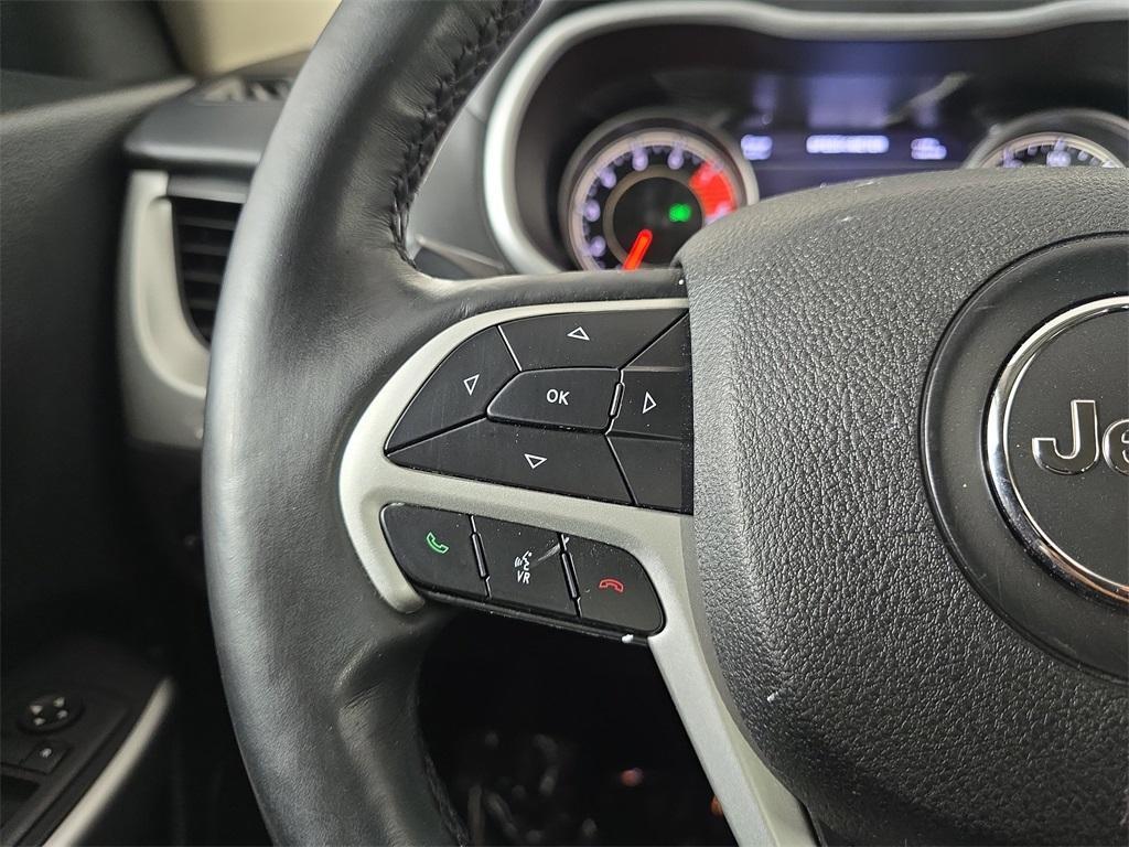 used 2018 Jeep Cherokee car, priced at $10,730