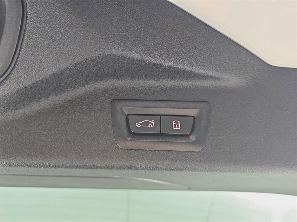 used 2024 BMW X7 car, priced at $62,980