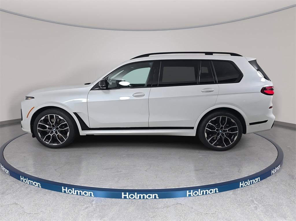 new 2026 BMW X7 car, priced at $123,880