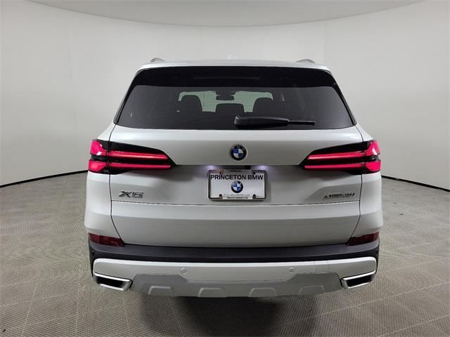 new 2025 BMW X5 car, priced at $75,025