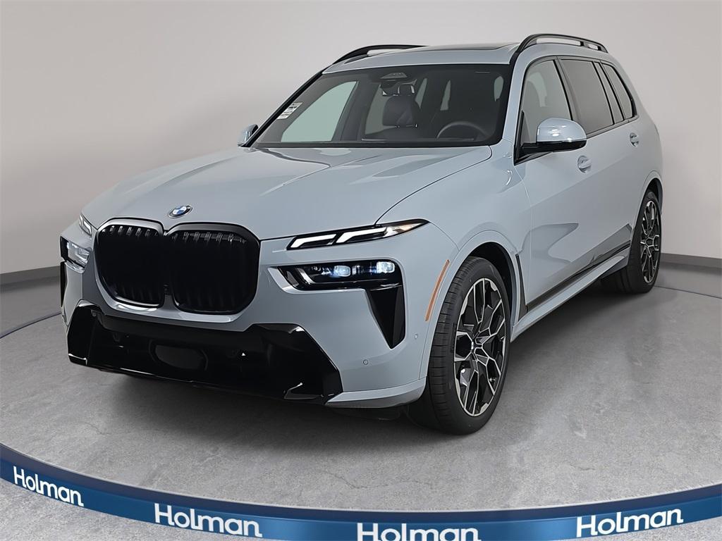 new 2026 BMW X7 car, priced at $95,315