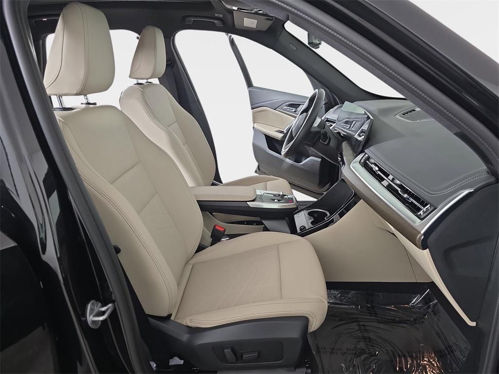 used 2025 BMW X1 car, priced at $39,290