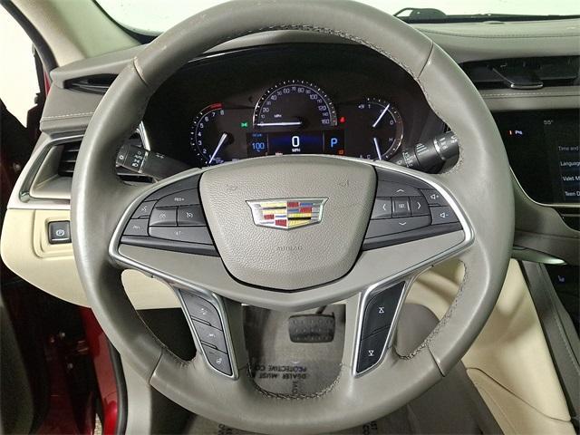 used 2017 Cadillac XT5 car, priced at $17,110
