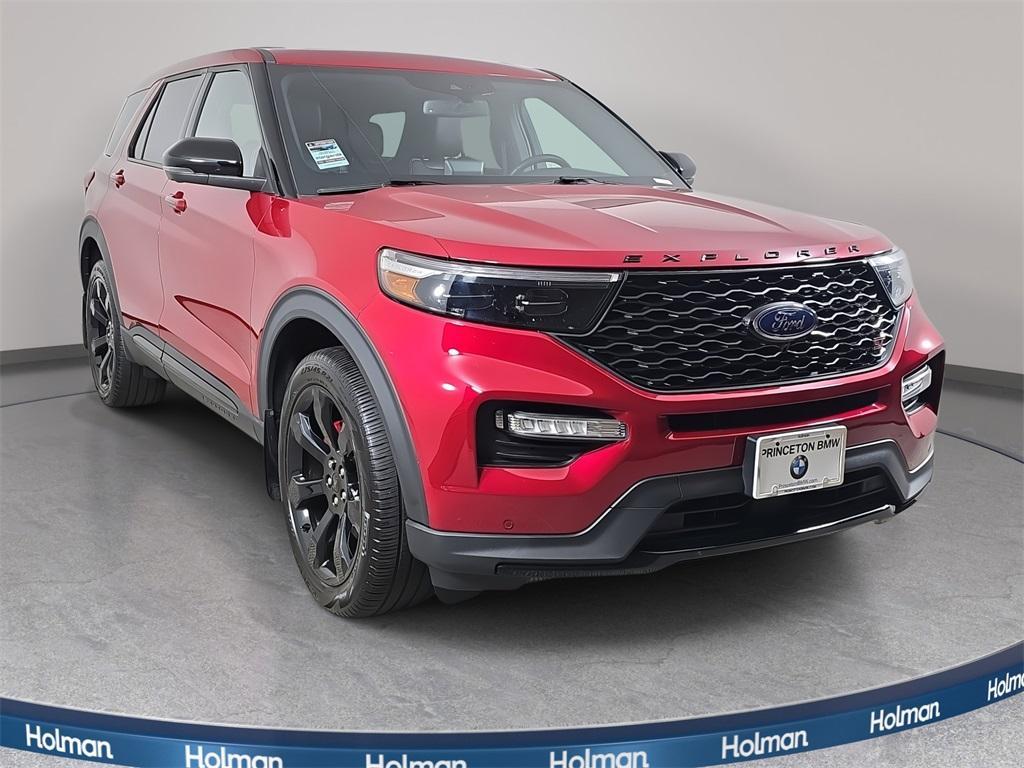 used 2022 Ford Explorer car, priced at $36,979