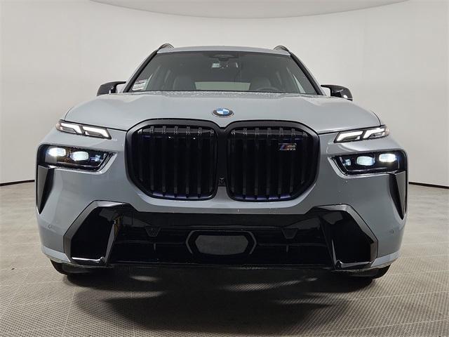 new 2025 BMW X7 car, priced at $119,555