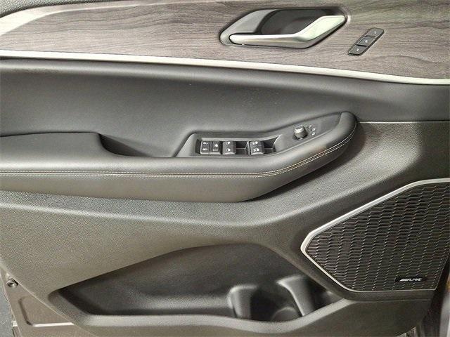 used 2022 Jeep Grand Cherokee L car, priced at $29,771