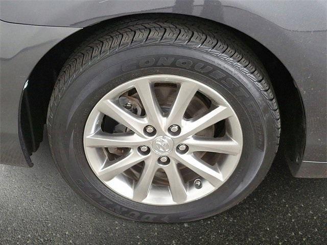 used 2011 Toyota Camry Hybrid car, priced at $8,999
