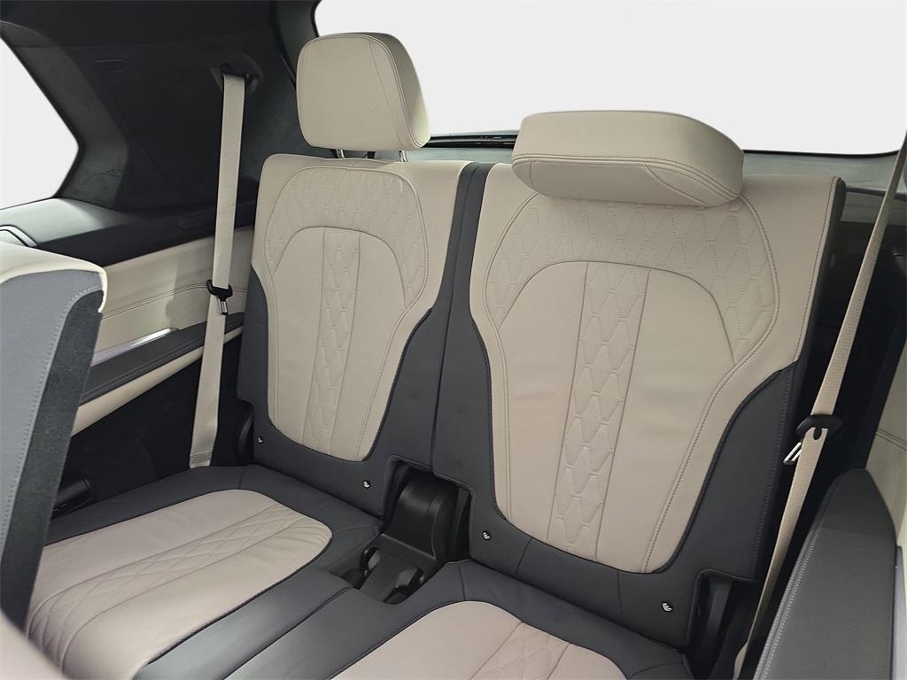 used 2023 BMW X7 car, priced at $72,440