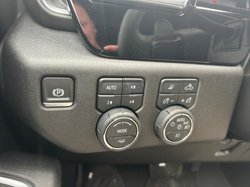 new 2025 Chevrolet Silverado 1500 car, priced at $62,939