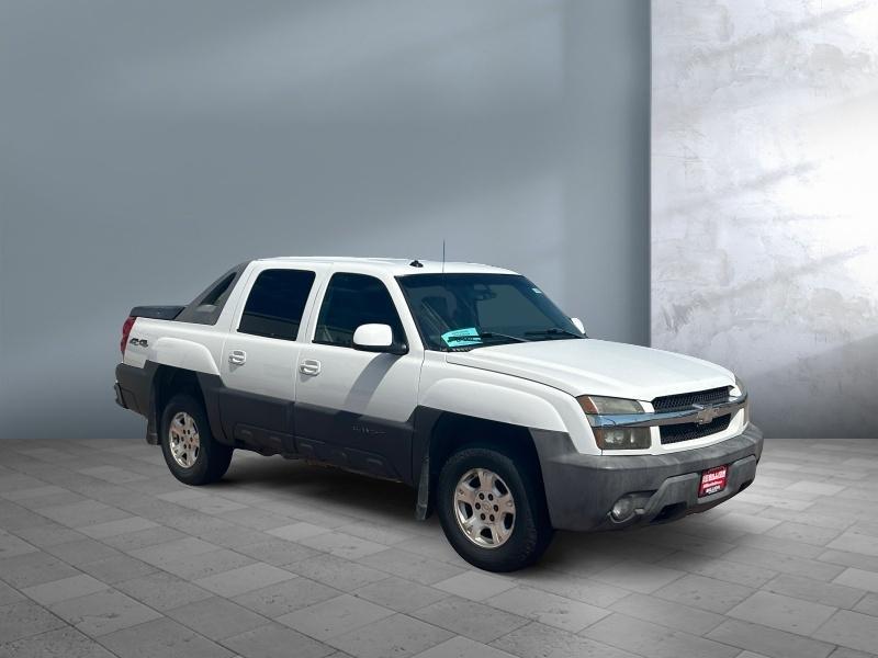 used 2003 Chevrolet Avalanche car, priced at $8,775