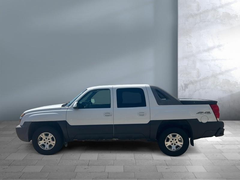 used 2003 Chevrolet Avalanche car, priced at $8,775