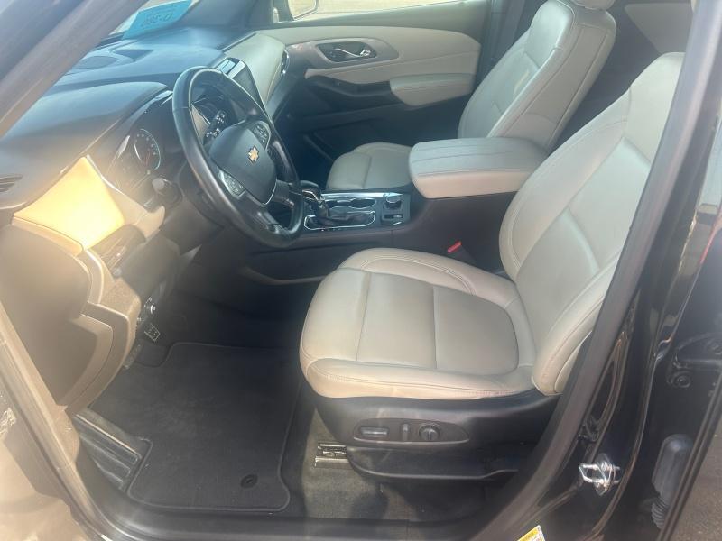 used 2023 Chevrolet Traverse car, priced at $34,990