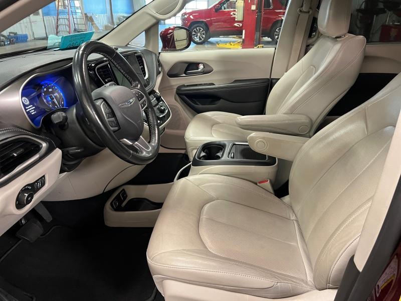 used 2021 Chrysler Pacifica car, priced at $21,990