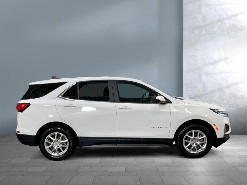 used 2024 Chevrolet Equinox car, priced at $25,990