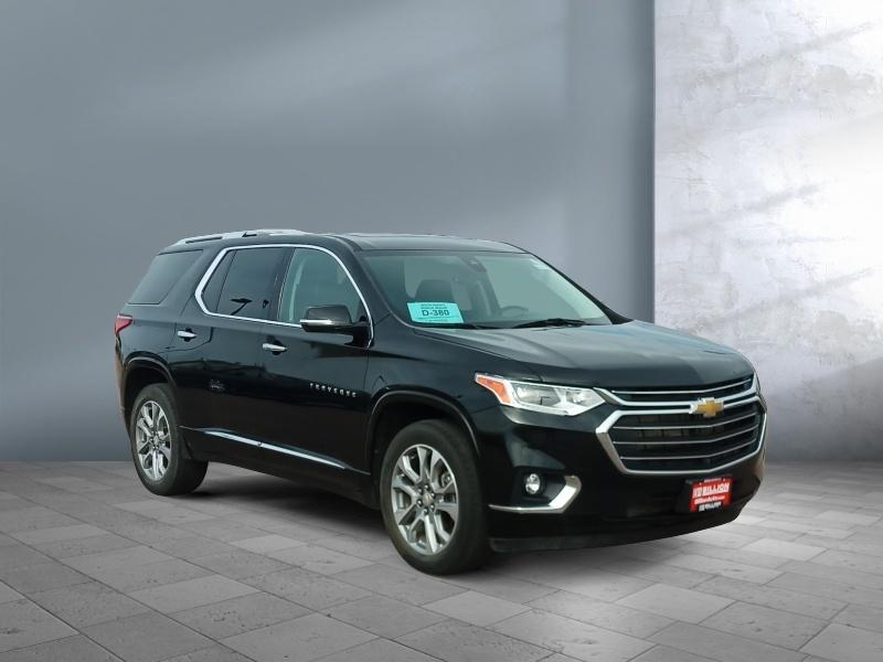 used 2020 Chevrolet Traverse car, priced at $32,990