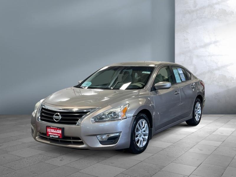 used 2013 Nissan Altima car, priced at $10,990