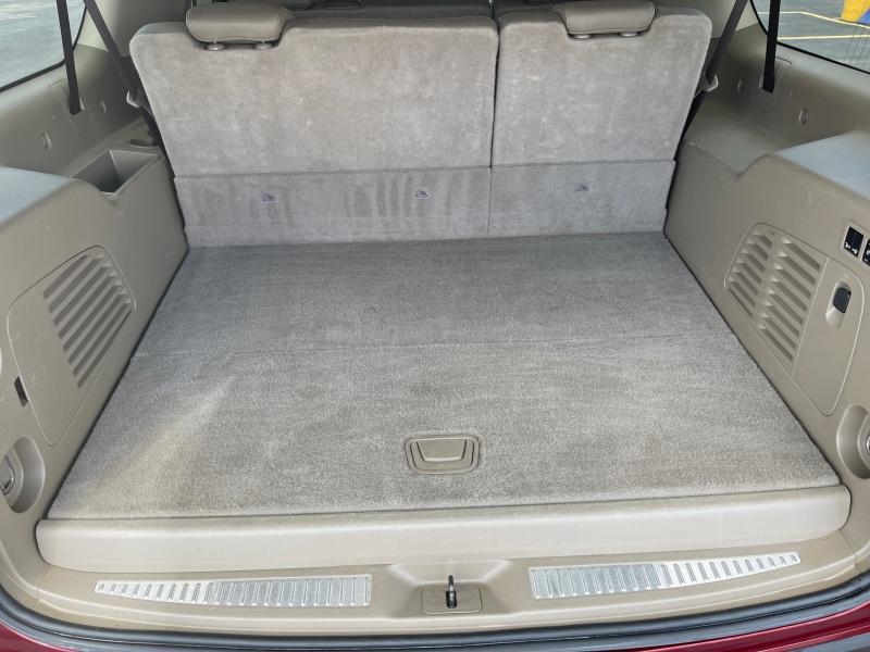 used 2019 GMC Yukon XL car, priced at $29,990