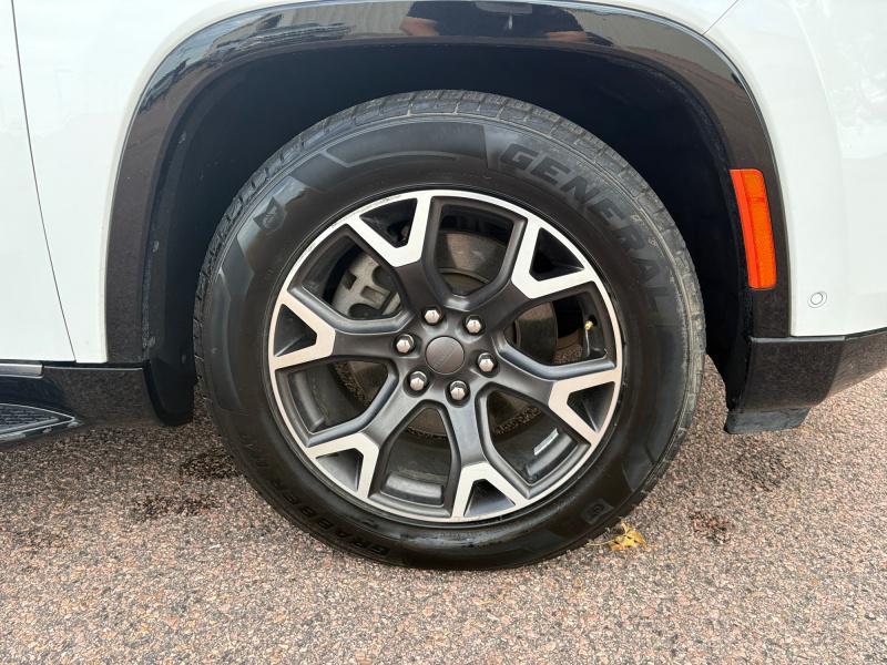 used 2024 Jeep Wagoneer L car, priced at $53,990