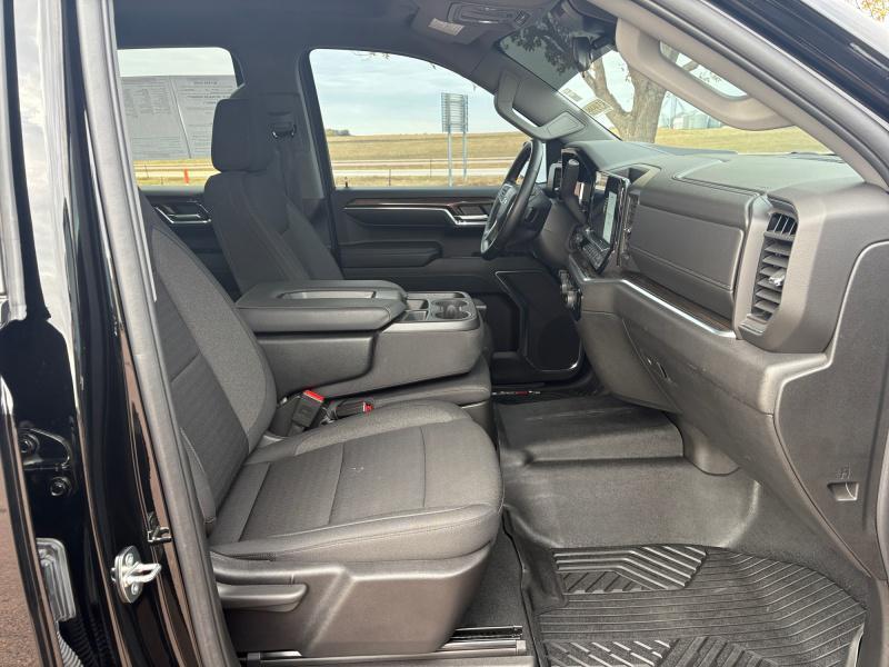 used 2024 Chevrolet Silverado 1500 car, priced at $49,990