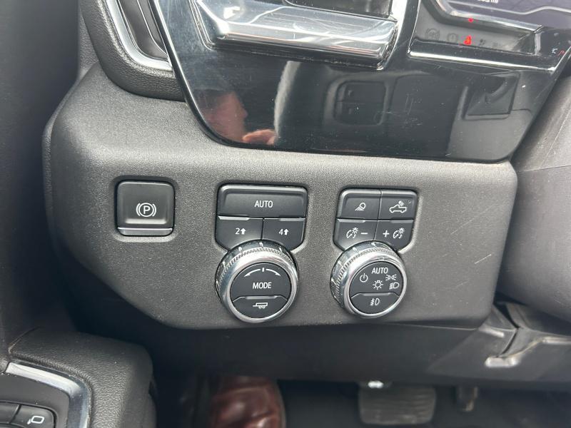 used 2024 GMC Sierra 1500 car, priced at $44,650