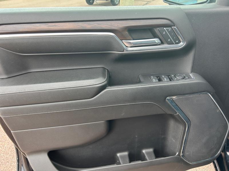 used 2024 GMC Sierra 1500 car, priced at $44,650