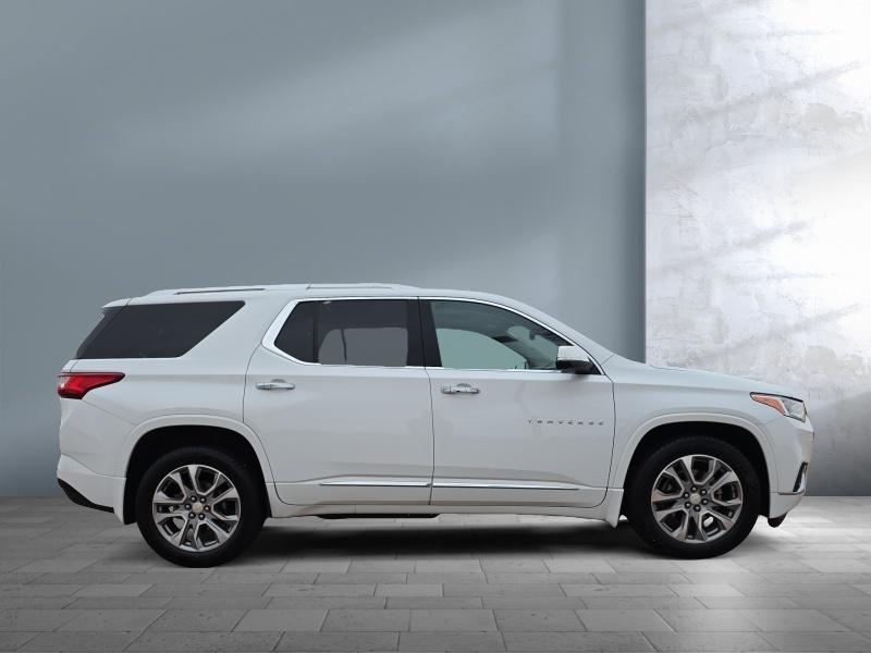 used 2021 Chevrolet Traverse car, priced at $28,775