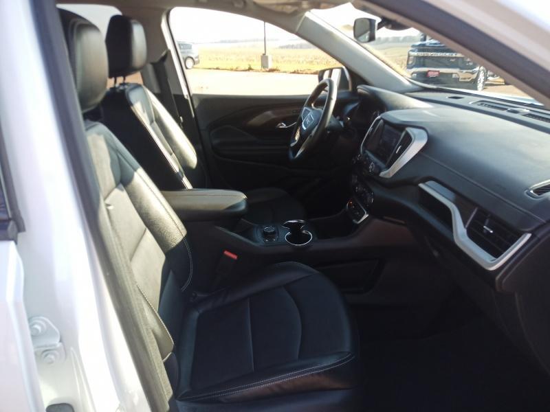 used 2024 GMC Terrain car, priced at $31,990