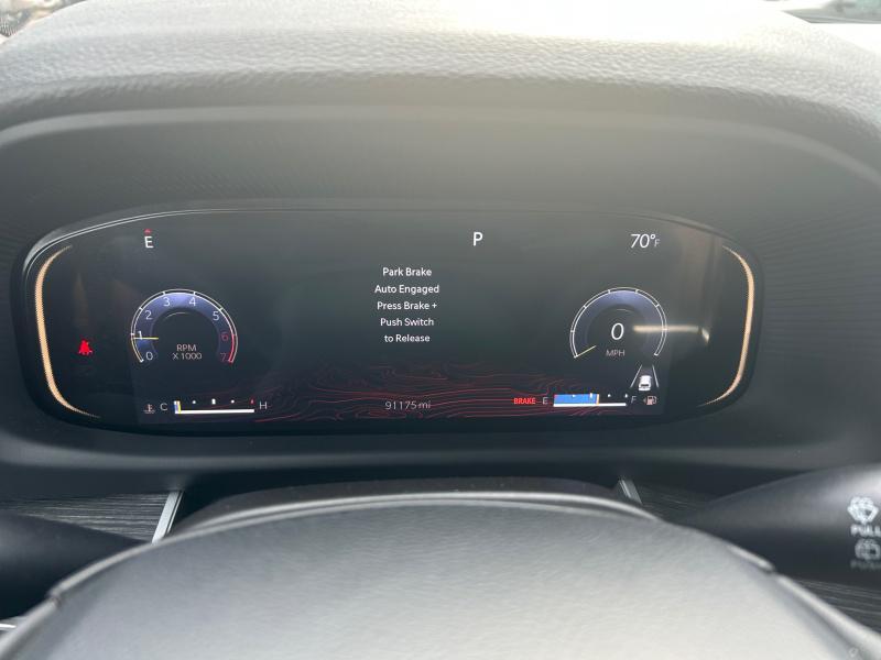 used 2023 Jeep Wagoneer L car, priced at $38,990