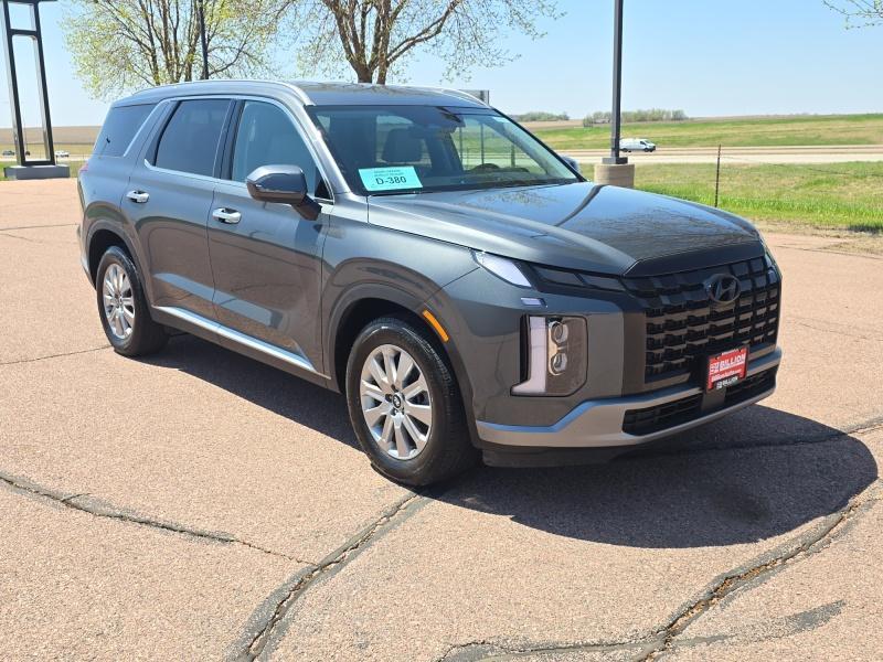 used 2025 Hyundai Palisade car, priced at $41,990
