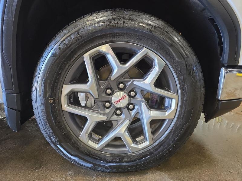 used 2023 GMC Sierra 1500 car, priced at $46,990