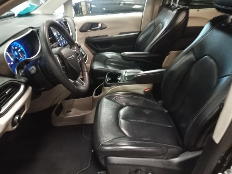 used 2022 Chrysler Pacifica car, priced at $26,990