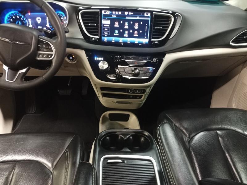 used 2022 Chrysler Pacifica car, priced at $26,990