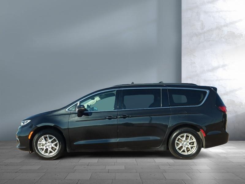 used 2022 Chrysler Pacifica car, priced at $26,990